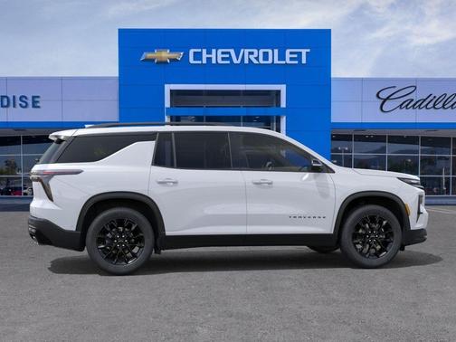Summit White 2026 Chevrolet Traverse LT