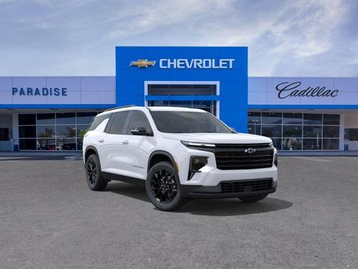 Summit White 2026 Chevrolet Traverse LT