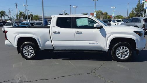 Ice Cap 2024 Toyota Tacoma SR5