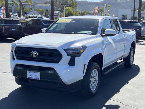 2024 Toyota Tacoma SR5