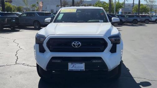 Ice Cap 2024 Toyota Tacoma SR5