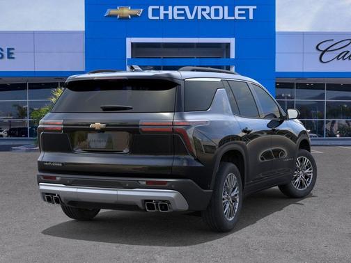 Black Metallic 2026 Chevrolet Traverse LT