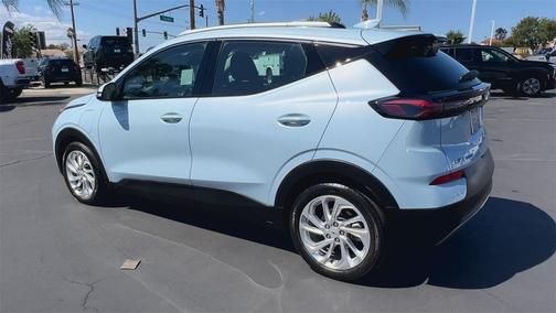 2023 Chevrolet Bolt EUV FWD LT