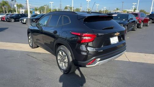 2024 Chevrolet Trax LT