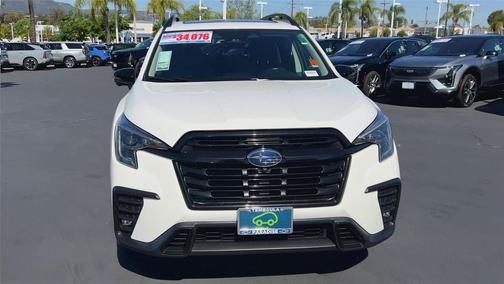 Crystal White Pearl 2023 Subaru Ascent Onyx Edition Limited 7-Passenger