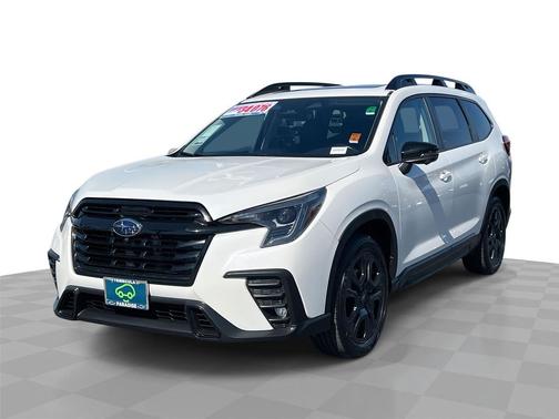 Crystal White Pearl 2023 Subaru Ascent Onyx Edition Limited 7-Passenger