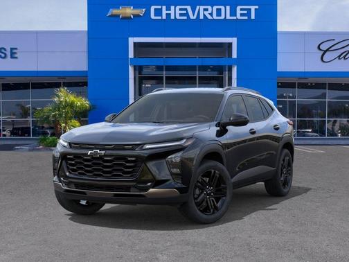 Mosaic Black Metallic 2026 Chevrolet Trax FWD ACTIV