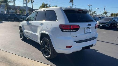 2021 Jeep Grand Cherokee Laredo