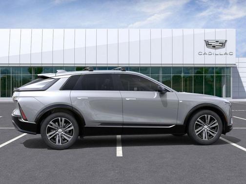 2025 Cadillac LYRIQ Luxury