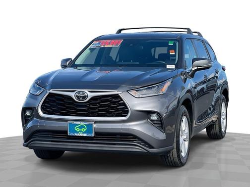 2021 Toyota Highlander LE