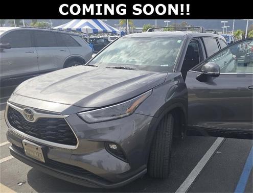 2021 Toyota Highlander LE