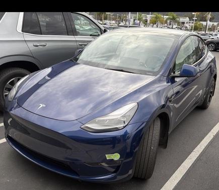 2023 Tesla Model Y Long Range Dual Motor All-Wheel Drive