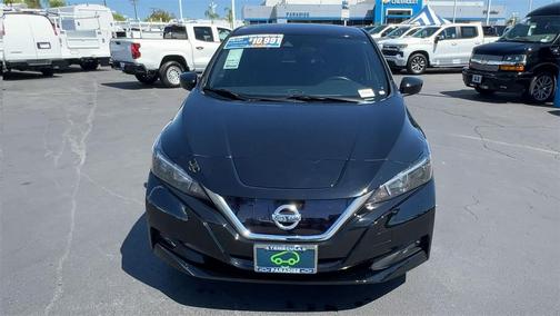 2022 Nissan Leaf SV