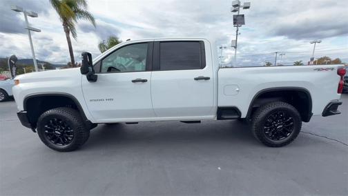 2022 Chevrolet Silverado 2500 Custom
