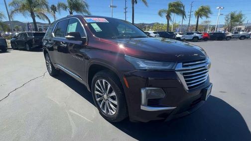 Black Cherry Metallic 2023 Chevrolet Traverse Premier