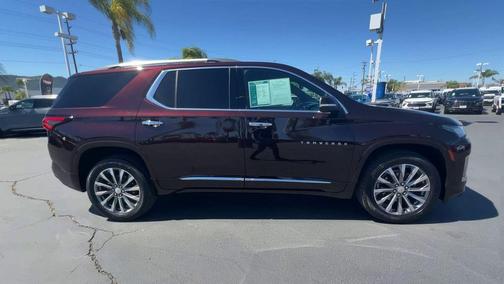 Black Cherry Metallic 2023 Chevrolet Traverse Premier