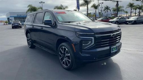 2025 Chevrolet Suburban RST