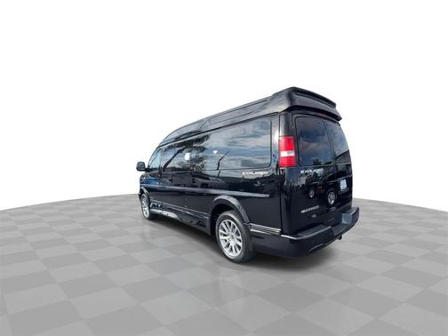2025 Chevrolet Express 2500 RWD 2500 Extended Wheelbase WT