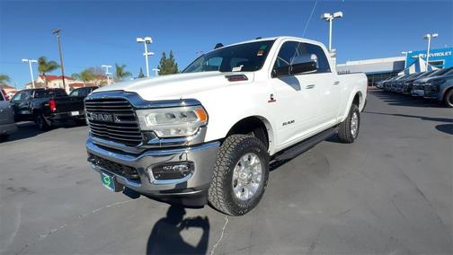 2022 RAM 2500 Laramie Crew Cab 4x4 6'4' Box