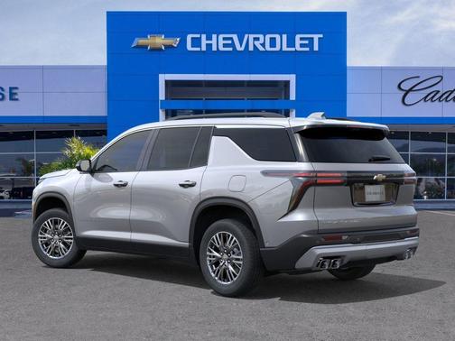 Sterling Gray Metallic 2026 Chevrolet Traverse LT