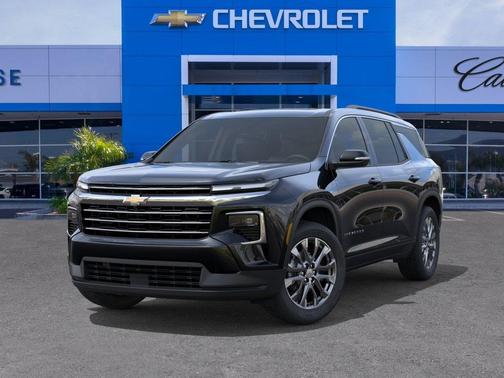 Mosaic Black Metallic 2026 Chevrolet Traverse LT