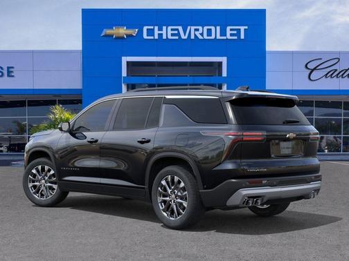 Mosaic Black Metallic 2026 Chevrolet Traverse LT