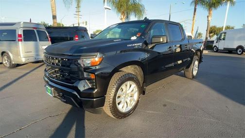 2025 Chevrolet Silverado 1500 Custom