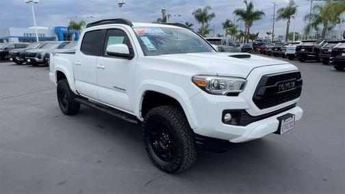 2016 Toyota Tacoma TRD Sport