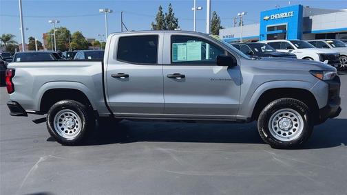 Sterling Gray Metallic 2023 Chevrolet Colorado WT