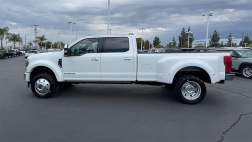 2022 Ford F-450 Lariat