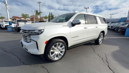 2023 Chevrolet Suburban 4WD High Country