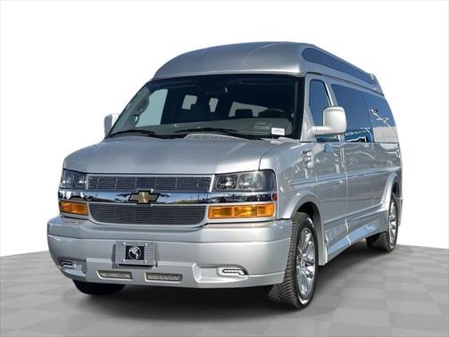 2025 Chevrolet Express 2500 RWD 2500 Extended Wheelbase WT
