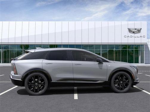 2025 Cadillac OPTIQ Luxury 2 AWD