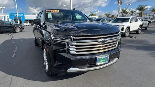 2023 Chevrolet Suburban 4WD High Country