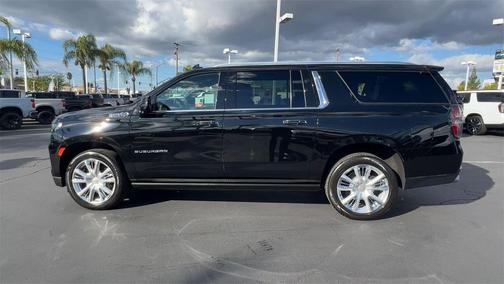 2023 Chevrolet Suburban 4WD High Country