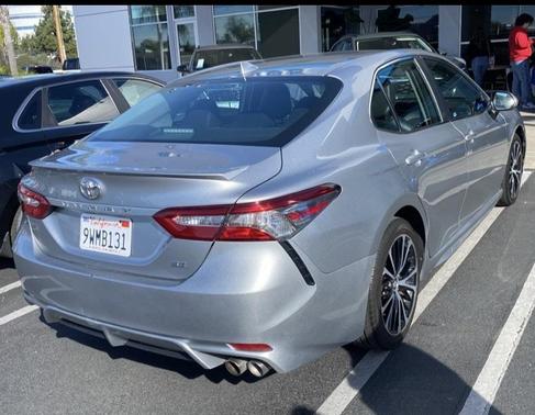 2019 Toyota Camry SE