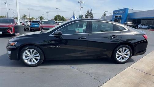 2022 Chevrolet Malibu FWD LT