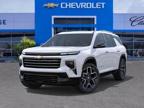 Polar White Tricoat 2026 Chevrolet Traverse High Country
