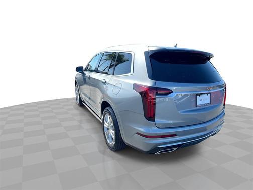 2023 Cadillac XT6 Luxury FWD