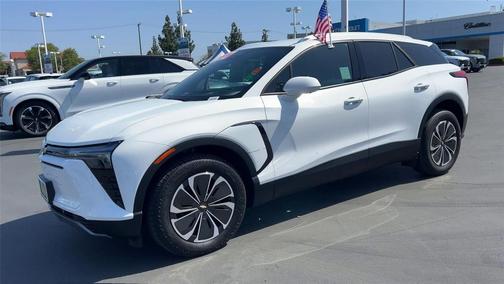 Summit White 2024 Chevrolet Blazer EV eAWD LT