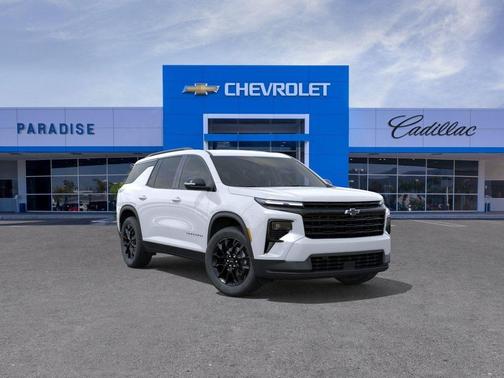 Polar White Tricoat 2026 Chevrolet Traverse LT