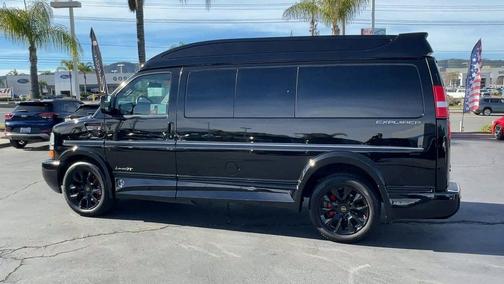 2023 Chevrolet Express 2500 RWD 2500 Regular Wheelbase WT