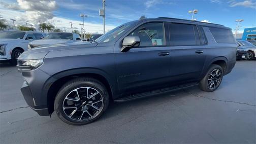 2022 Chevrolet Suburban RST