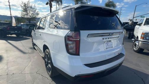 2022 Chevrolet Suburban RST