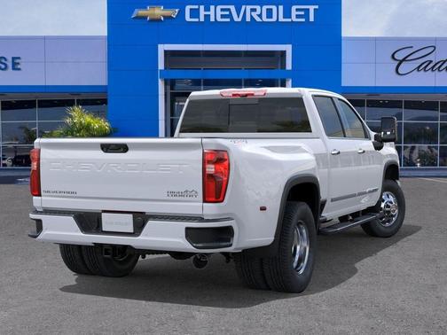 Summit White 2026 Chevrolet Silverado 3500 High Country