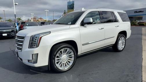 2017 Cadillac Escalade Platinum