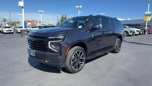 2025 Chevrolet Suburban RST