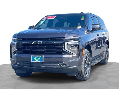 2025 Chevrolet Suburban RST