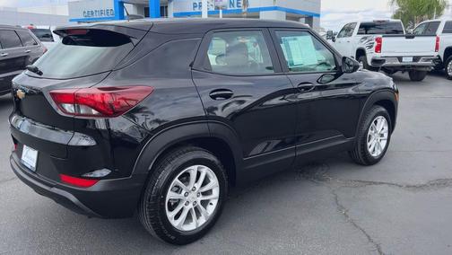 Mosaic Black Metallic 2024 Chevrolet Trailblazer LS
