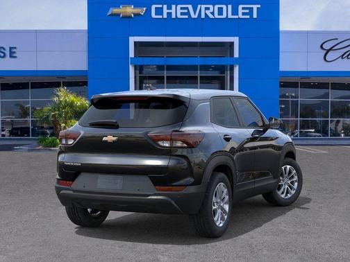 Mosaic Black Metallic 2026 Chevrolet Trailblazer LS